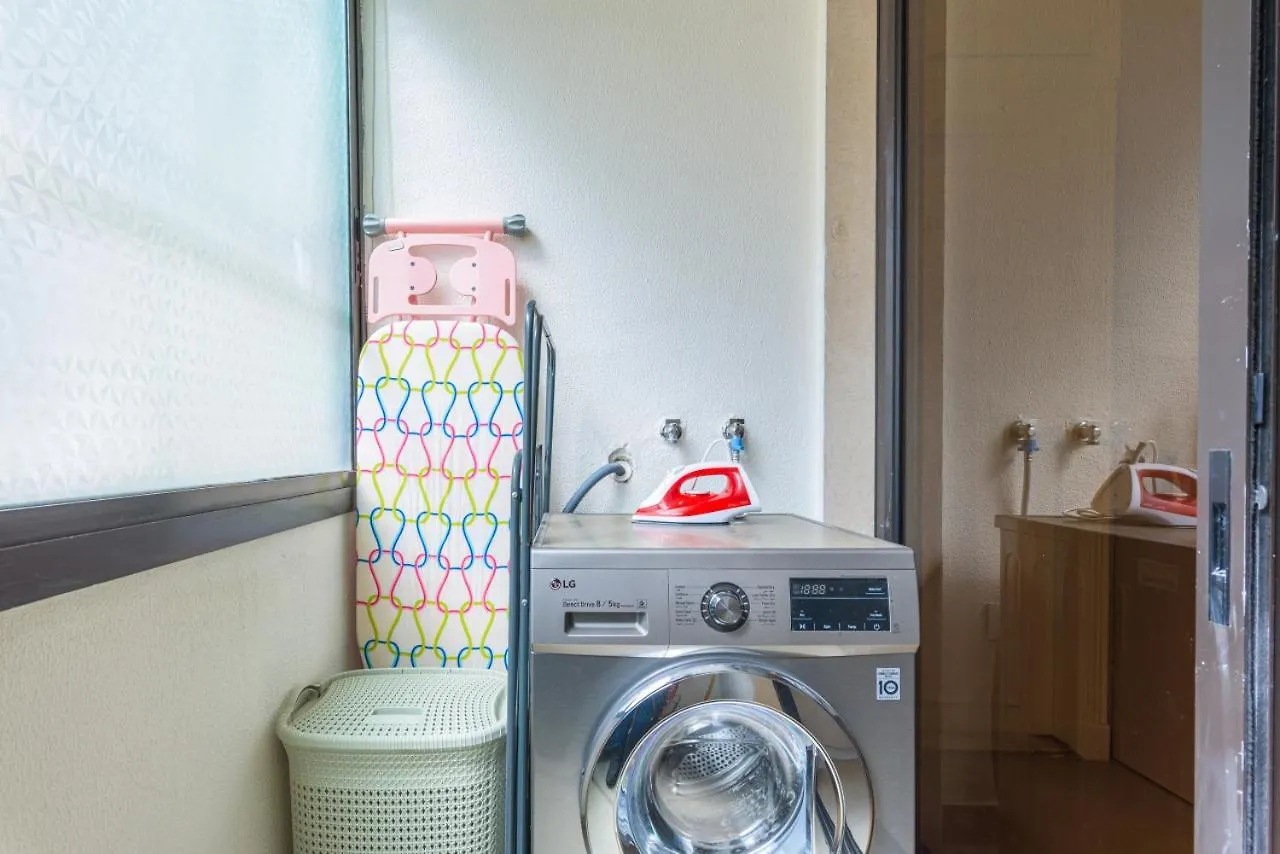 Crest 3-Bedroom Apt In Hamra W- 24-7 Power Beirut